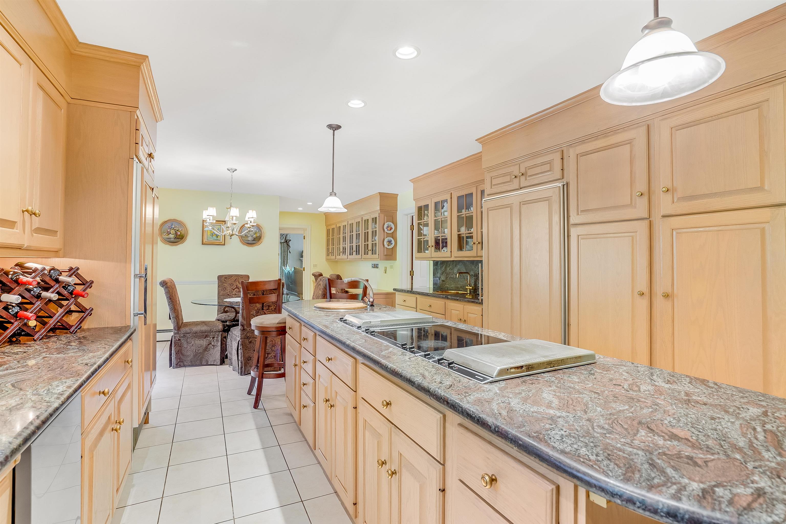 16 Camelot Road Windham, NH 03087 - Photo 7 of 40