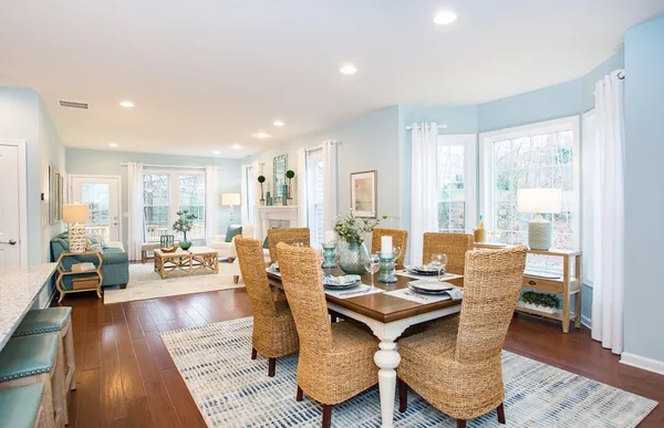 $864,999 | 10 Weathervane Drive, Unit 20, Walpole, MA 02081