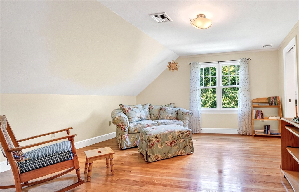 10 Rockmeadow Road Westwood, MA 02090 - Photo 23 of 40