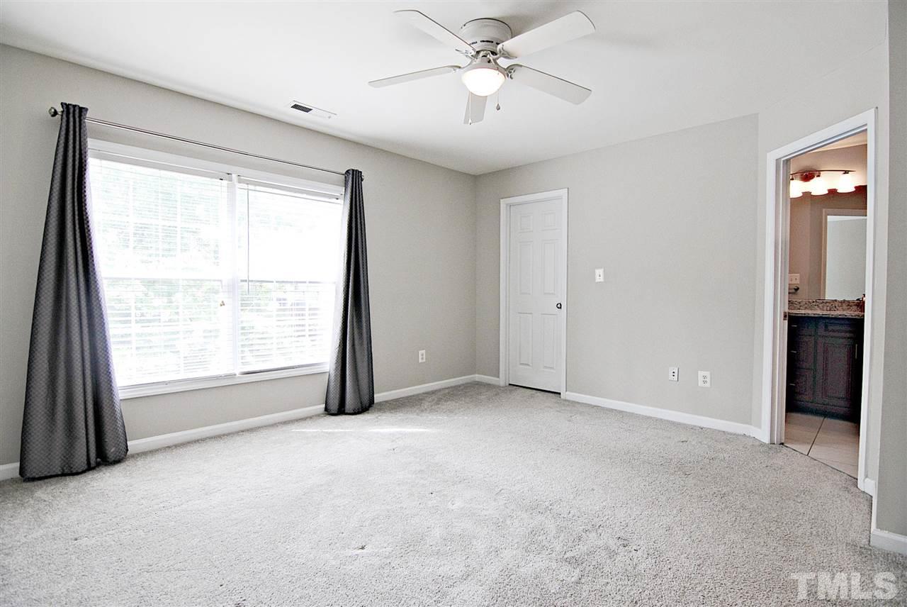 5538 Vista View Court Raleigh, NC 27612 - Photo 17 of 30