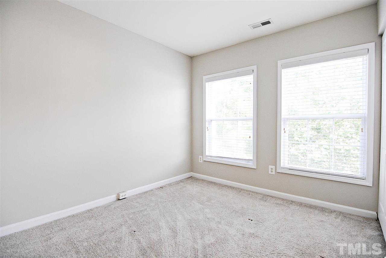 5538 Vista View Court Raleigh, NC 27612 - Photo 21 of 30