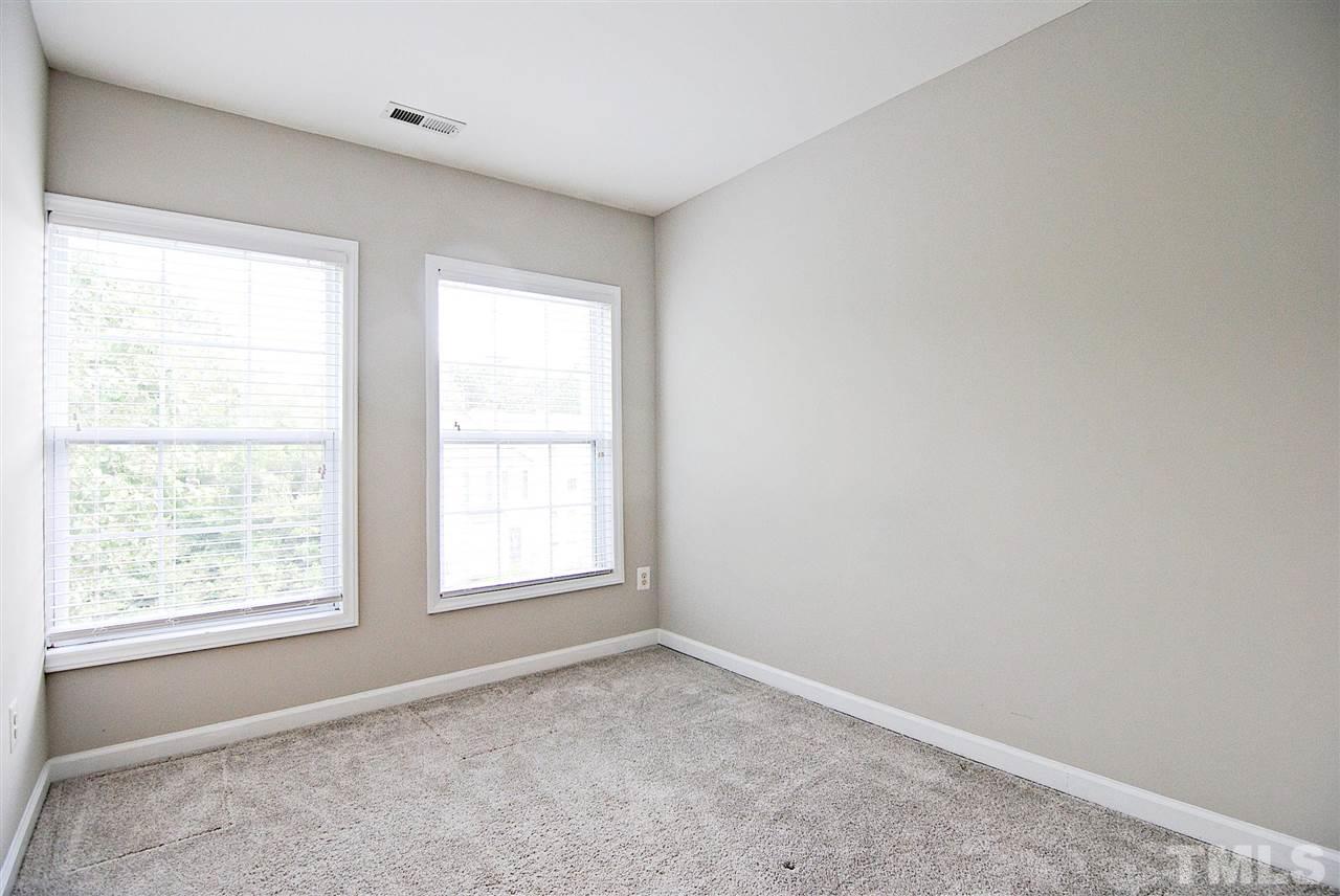 5538 Vista View Court Raleigh, NC 27612 - Photo 22 of 30