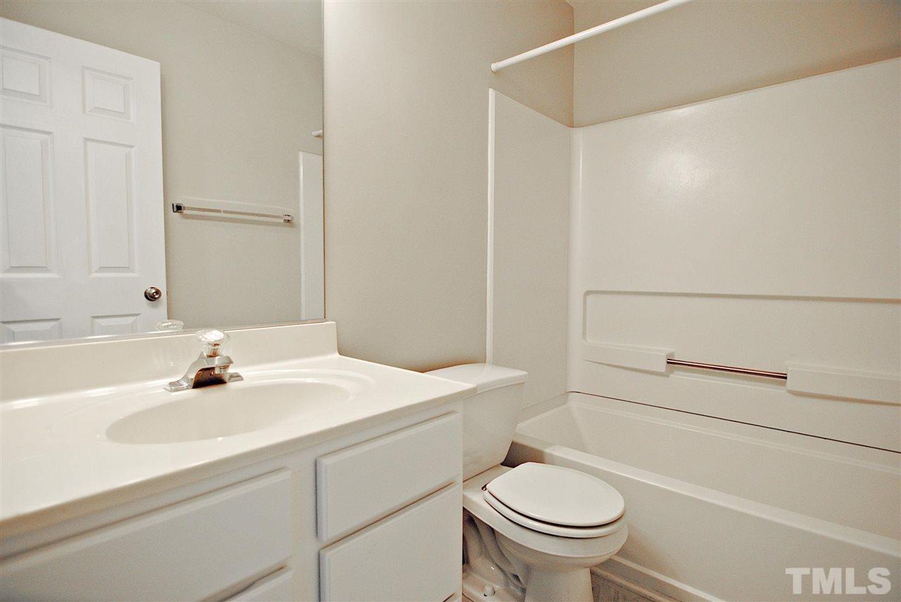 5538 Vista View Court Raleigh, NC 27612 - Photo 23 of 30