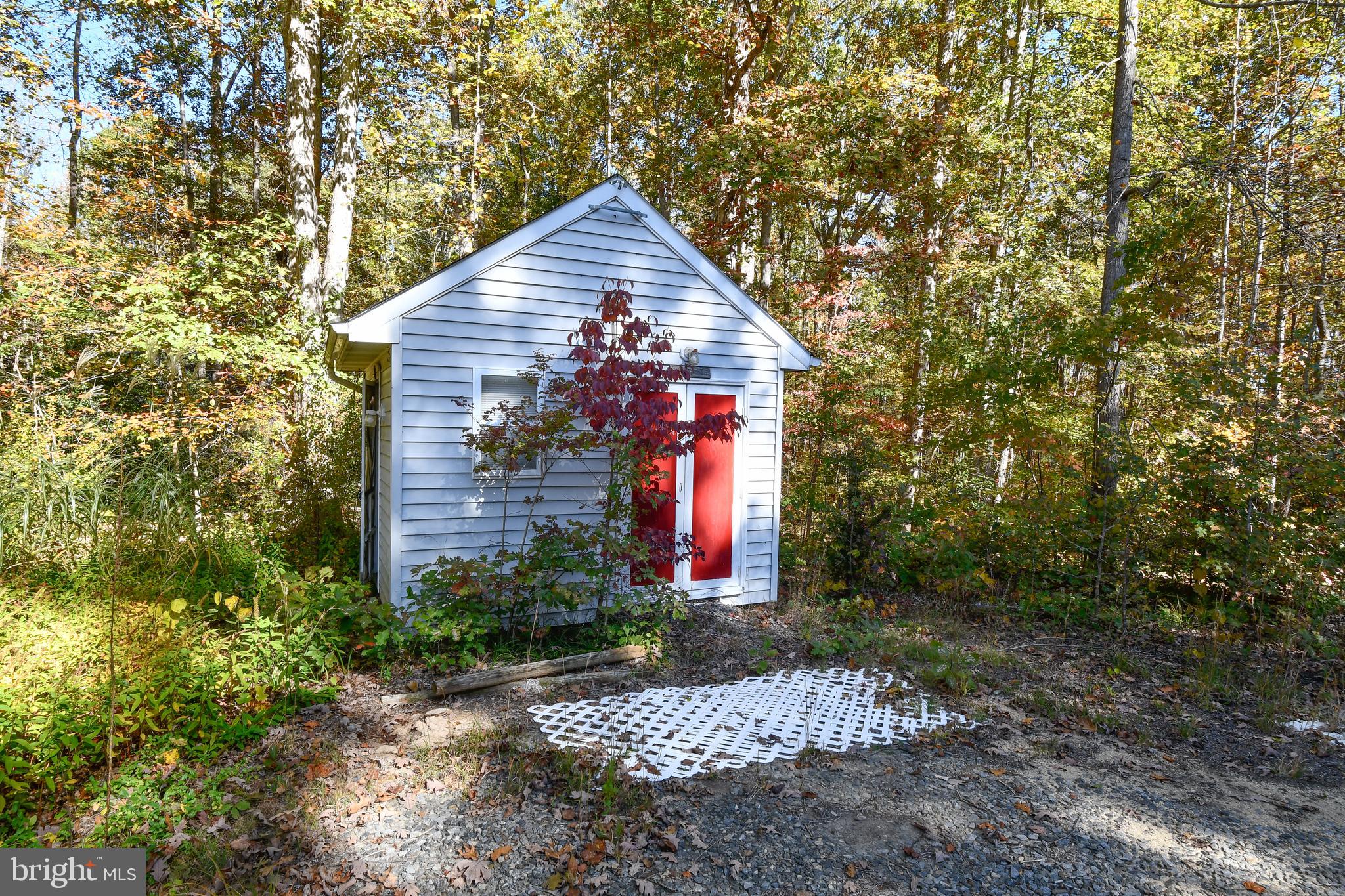 5911 Block House Road Partlow, VA 22534 - Photo 28 of 42 Shed for additional storage!
