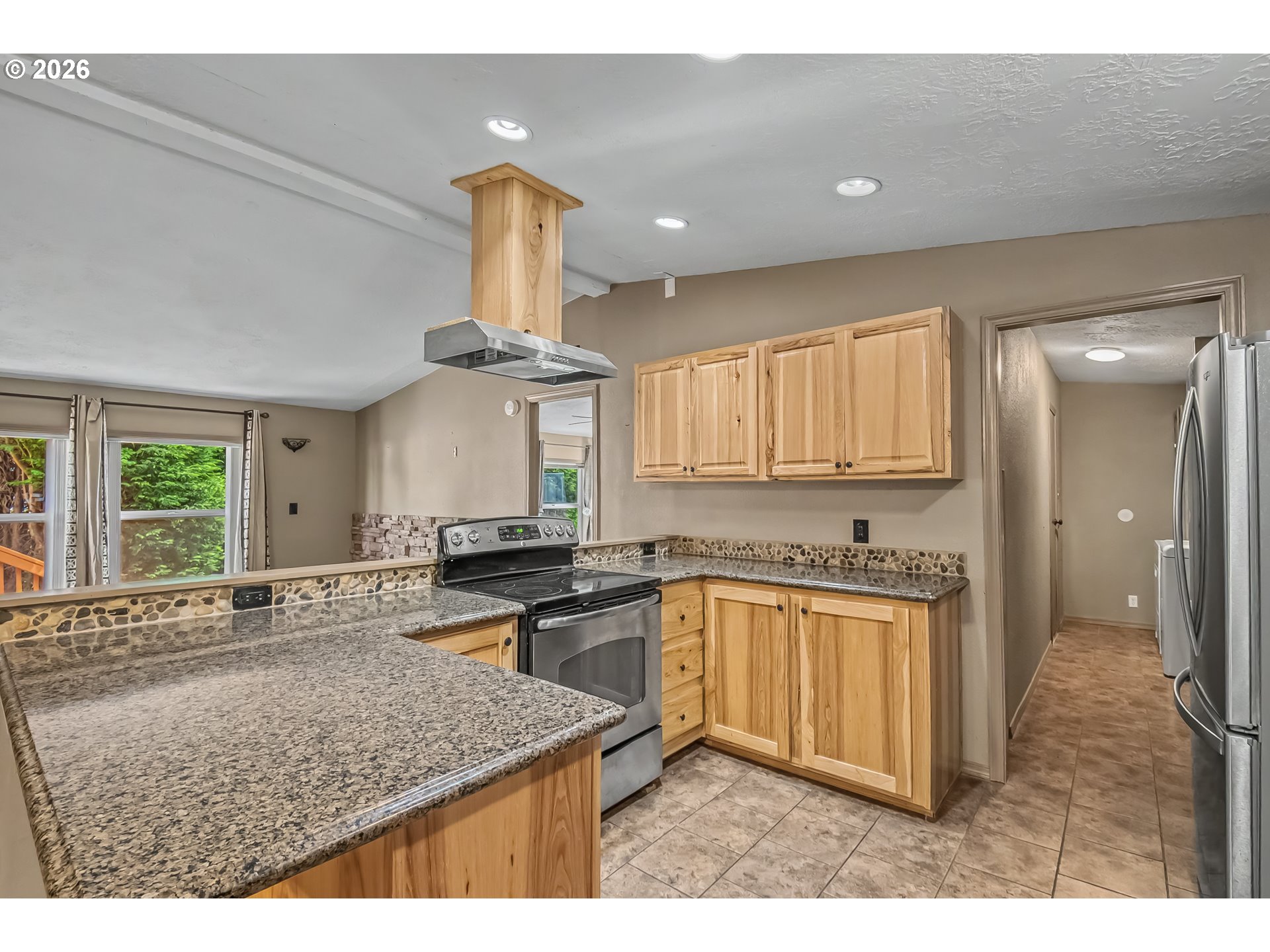 1949 Southeast Palmquist Road, Unit 5 Gresham, OR 97080 - Photo 8 of 28
