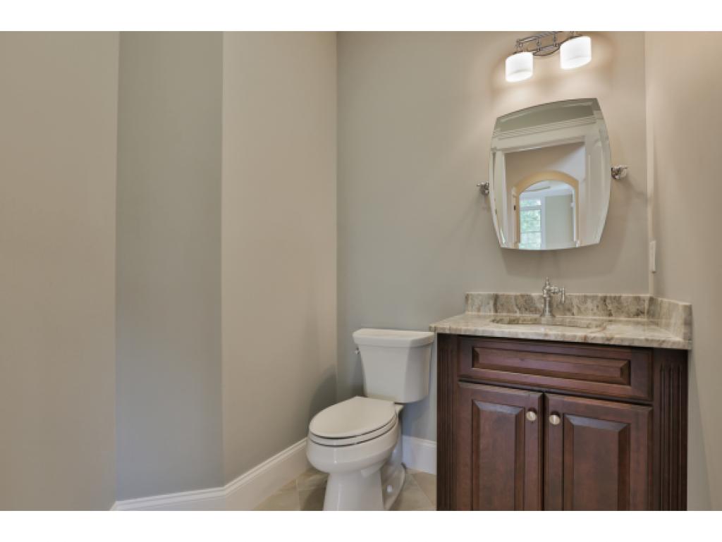 19 London Bridge Road Windham, NH 03087 - Photo 6 of 12