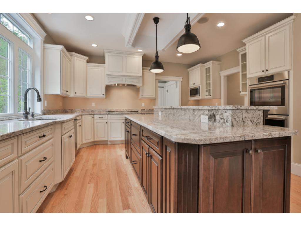 19 London Bridge Road Windham, NH 03087 - Photo 7 of 12