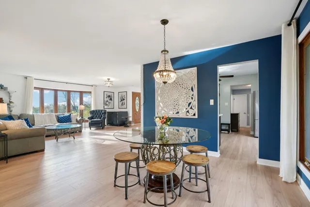 $599,900 | 150 Riverside Drive, Waterford, WI 53185