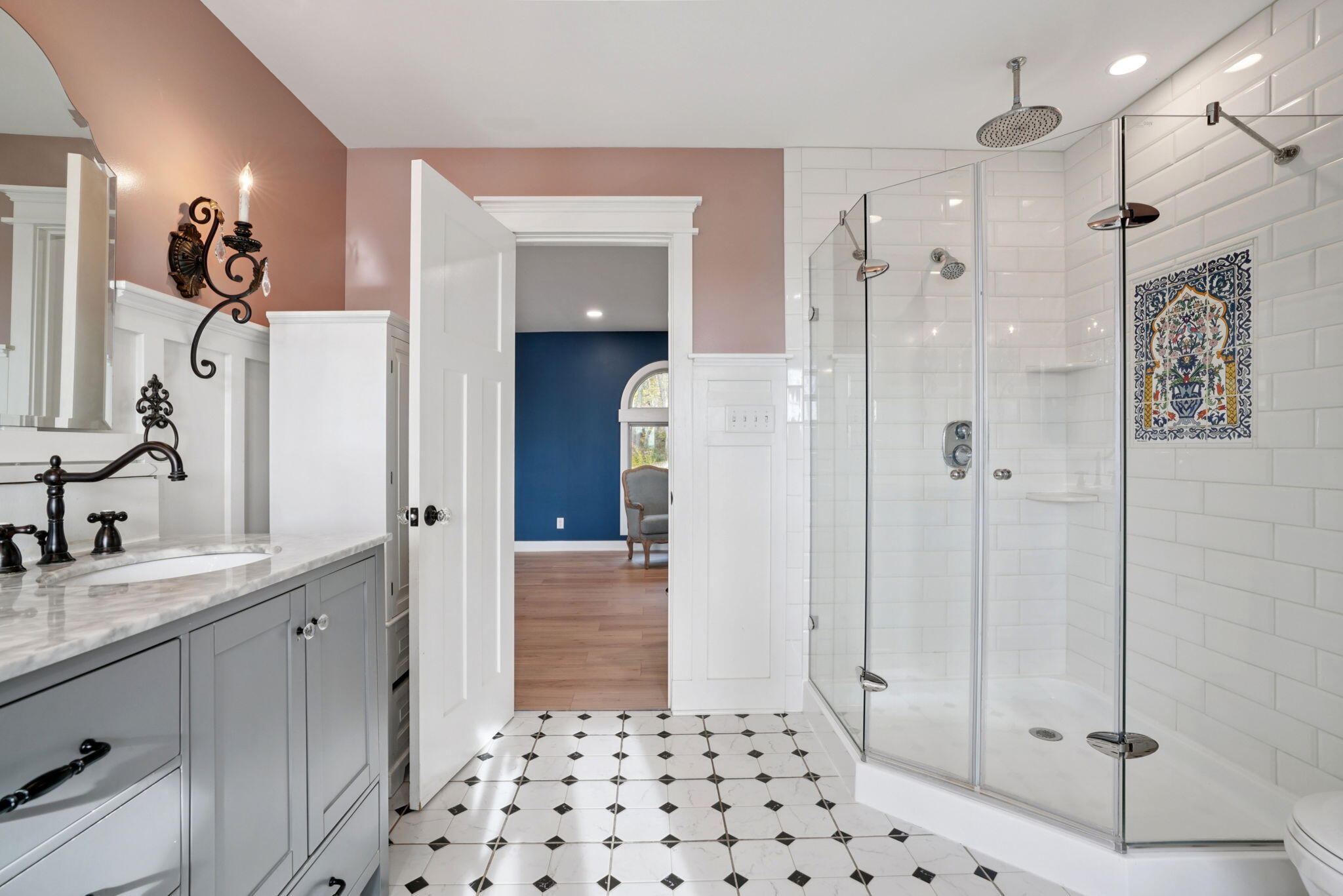 150 Riverside Drive Waterford, WI 53185 - Photo 22 of 42 Spa Bath & Double Vanity