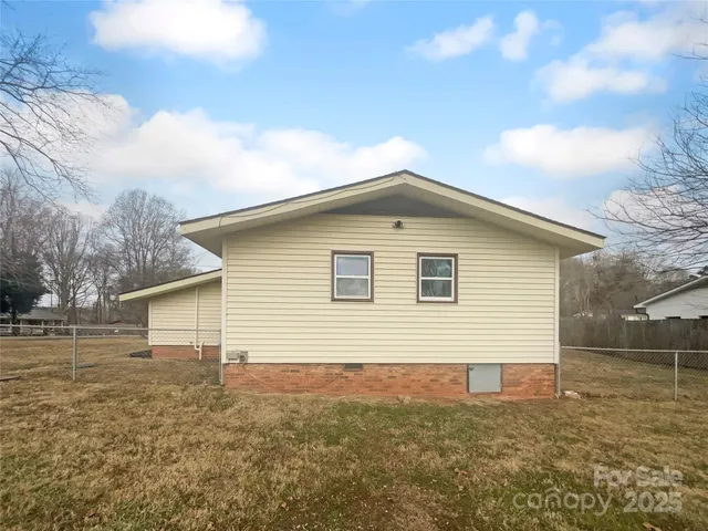 $203,000 | 185 Crosswhite Lane, Statesville, NC 28625