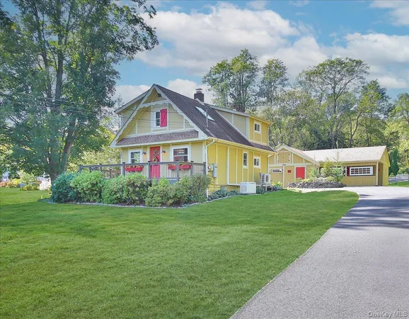 $499,000 | 143 Old Post Road, Marlboro, NY 12542