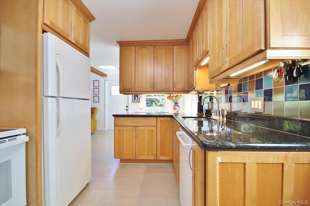 143 Old Post Road Marlboro, NY 12542 - Photo 24 of 49