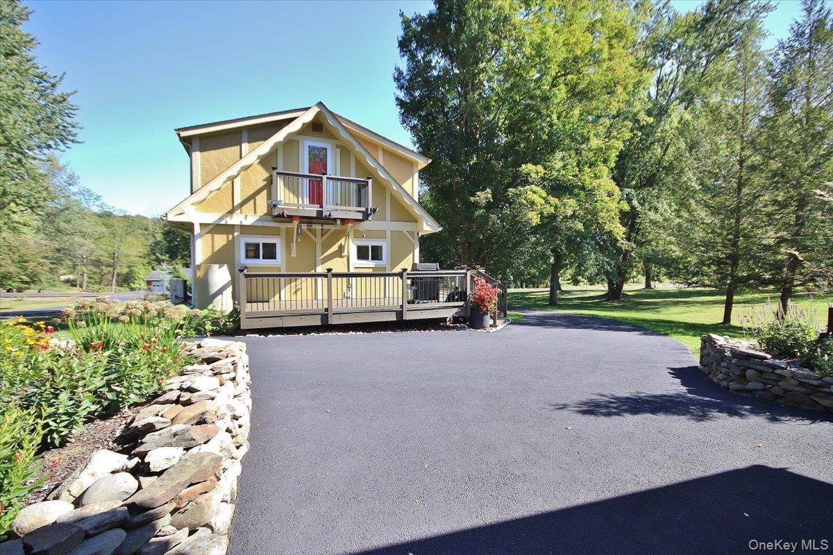 143 Old Post Road Marlboro, NY 12542 - Photo 41 of 49