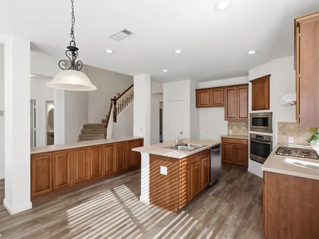 $3,600 | 11039 Sonterra Lane, Frisco, TX 75033