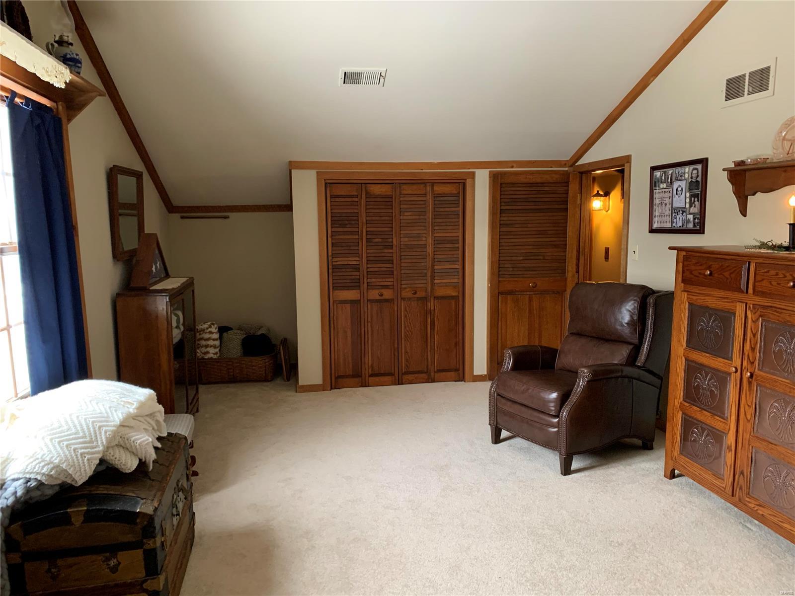 5664 Renken Road Dorsey, IL 62021 - Photo 18 of 46