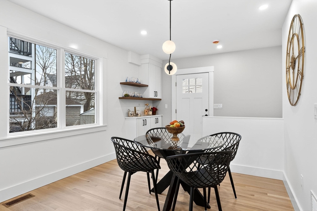 29 Laurel Street, Unit 29 Watertown, MA 02472 - Photo 17 of 25