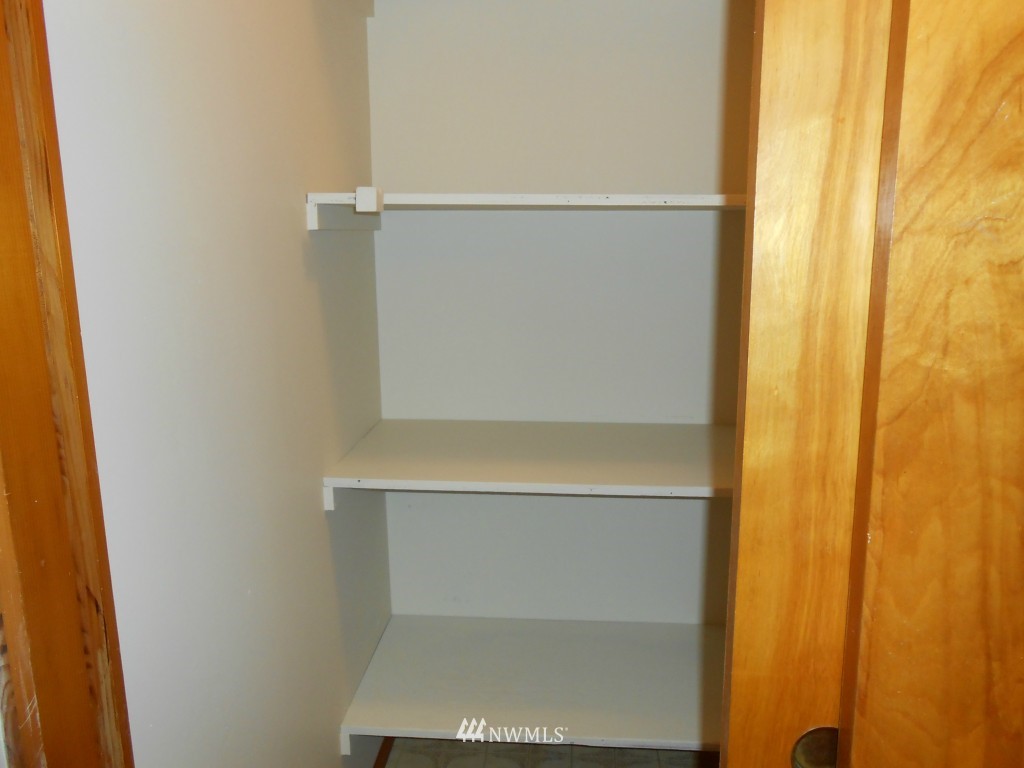 2303 Mitchell Road Southeast Port Orchard, WA 98366 - Photo 13 of 15 Gallery Image 13
