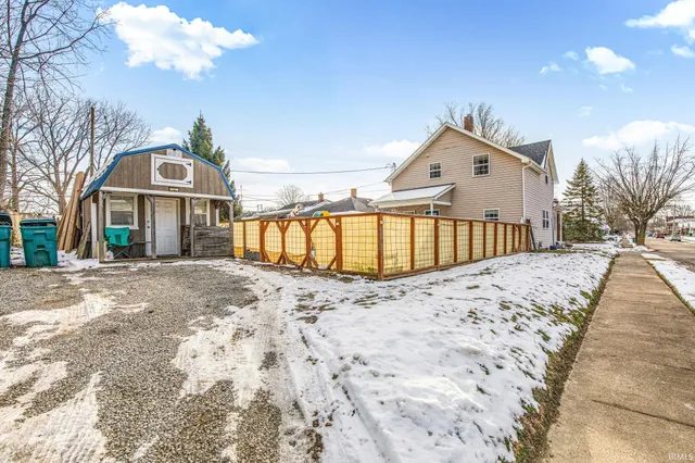 $154,900 | 2102 Plum Street, New Castle, IN 47362