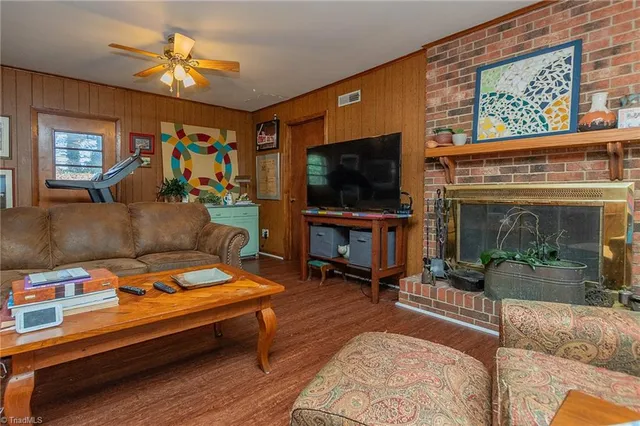 $282,000 | 601 Longview Drive, Thomasville, NC 27360