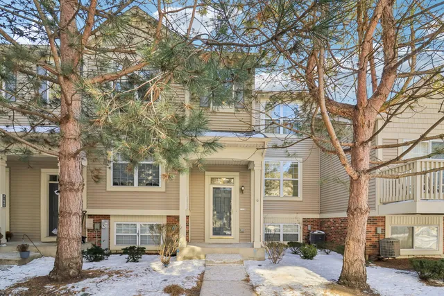 $234,900 | 31647 TallGrass Court, Lakemoor, IL 60051