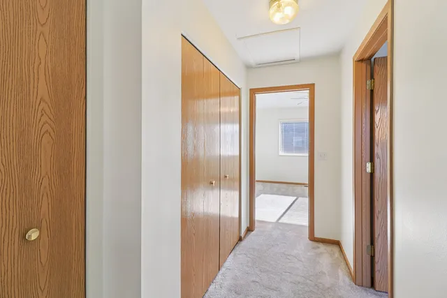 $234,900 | 31647 TallGrass Court, Lakemoor, IL 60051