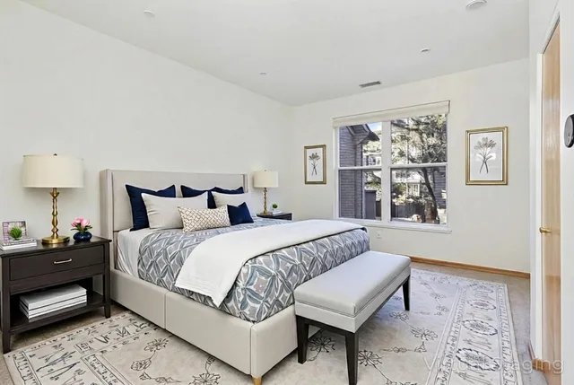 $234,900 | 31647 TallGrass Court, Lakemoor, IL 60051