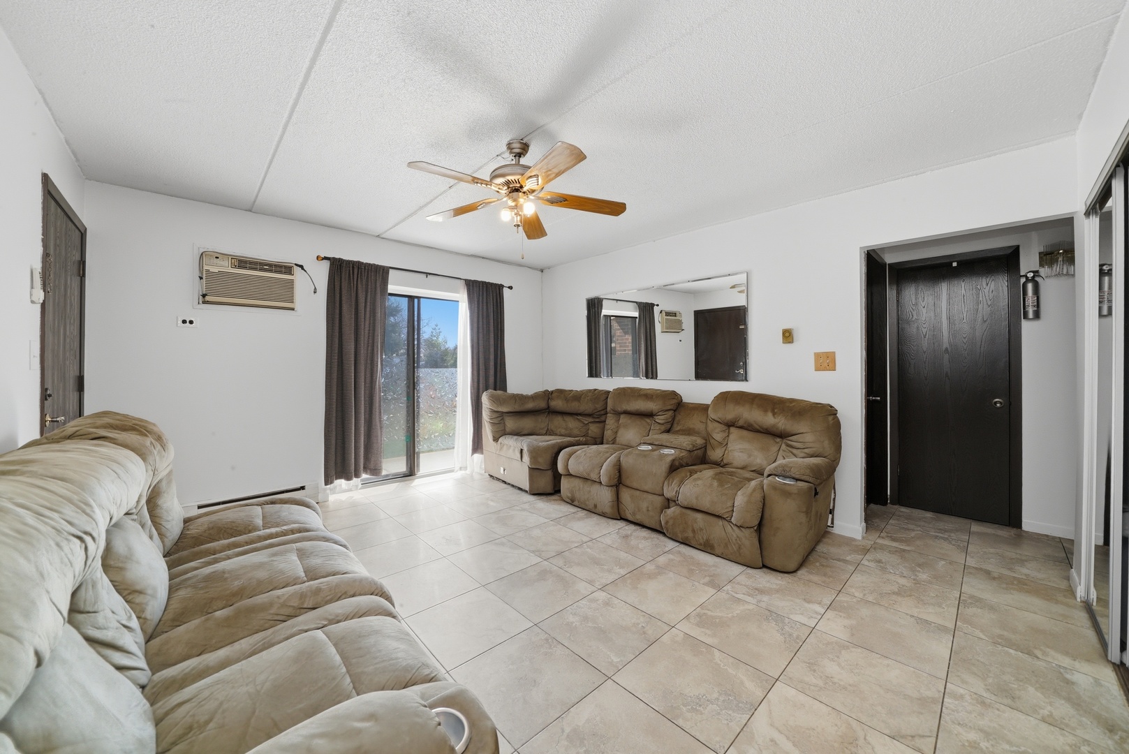 966 North Rohlwing Road, Unit GA Addison, IL 60101 - Photo 8 of 30