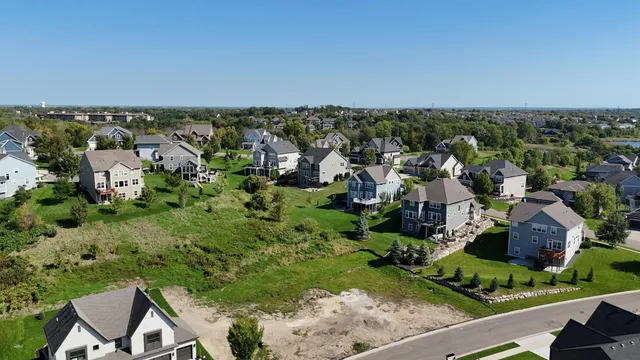 $1,149,322 | 5240 Polaris Lane North, Plymouth, MN 55446