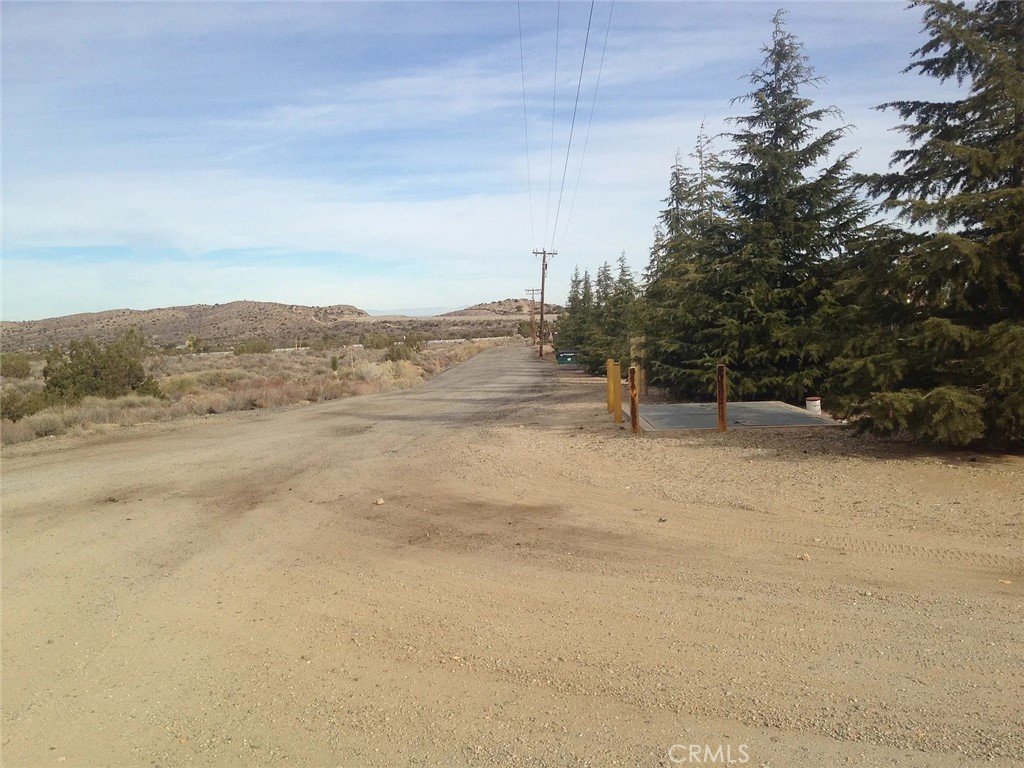 0 Fort Tejon Road Littlerock, CA 93543 - Photo 3 of 3 a view of outdoor space and yard