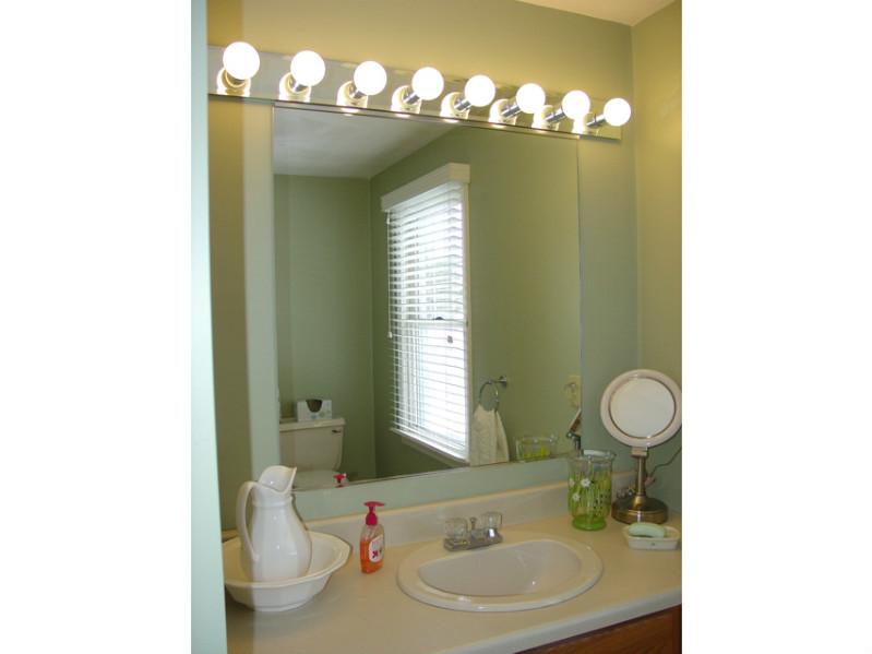 278 Stillwater Road Smithfield, RI 02917 - Photo 15 of 23 Bathroom.