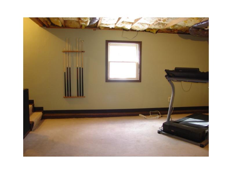 278 Stillwater Road Smithfield, RI 02917 - Photo 21 of 23 Den/Family/Great Room.