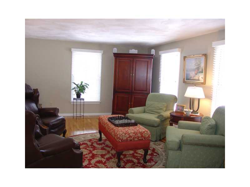 278 Stillwater Road Smithfield, RI 02917 - Photo 6 of 23 Living Room.