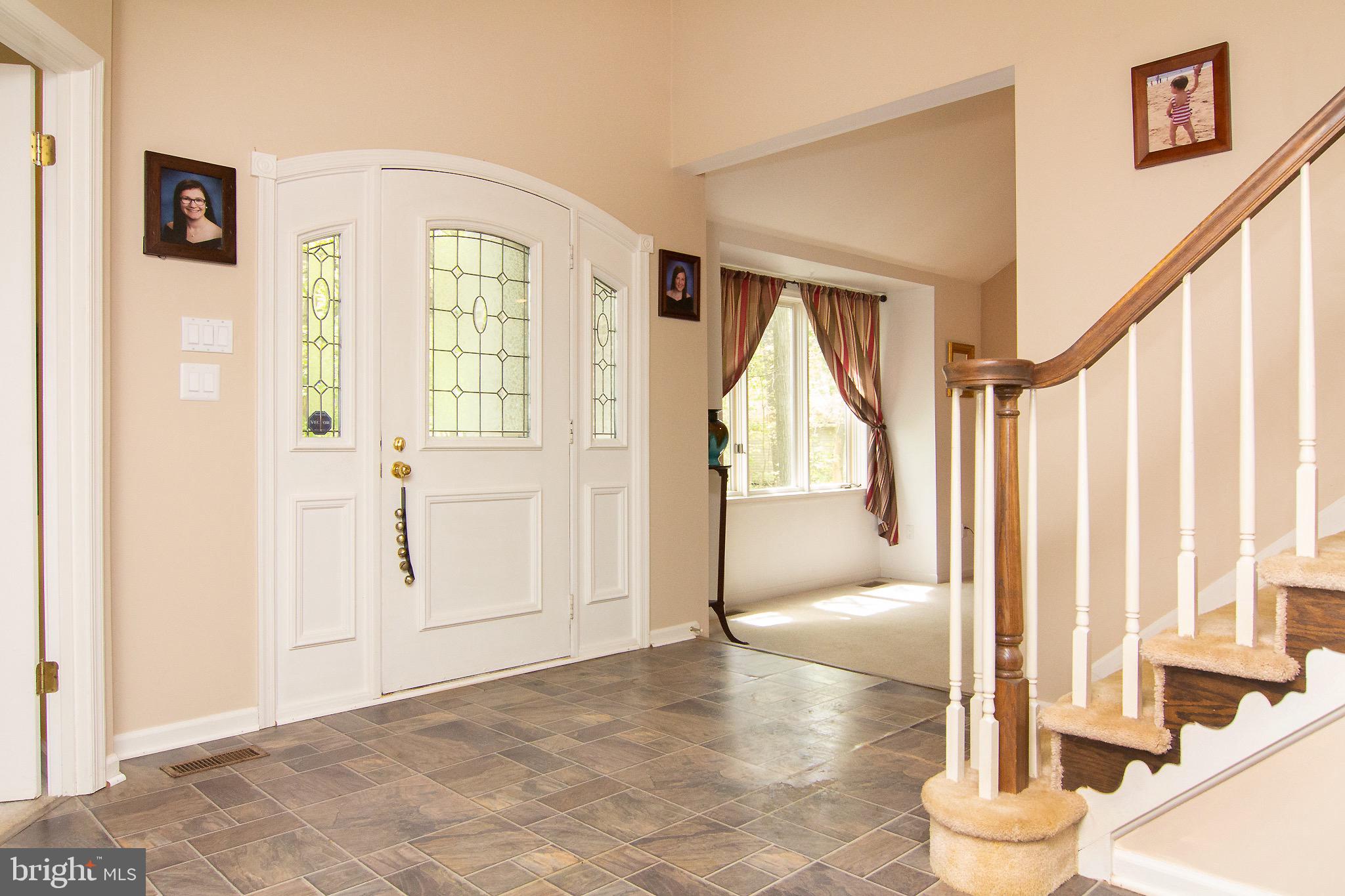 2037 Albert Rill Road Hampstead, MD 21074 - Photo 4 of 38 Center hall
