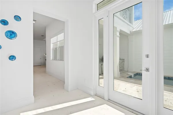 $1,495,000 | 20 Strand Drive, Vero Beach, FL 32963