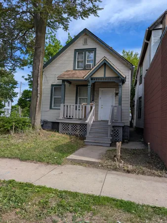 $165,000 | 1826 West State Street, Unit 1826A, Milwaukee, WI 53233