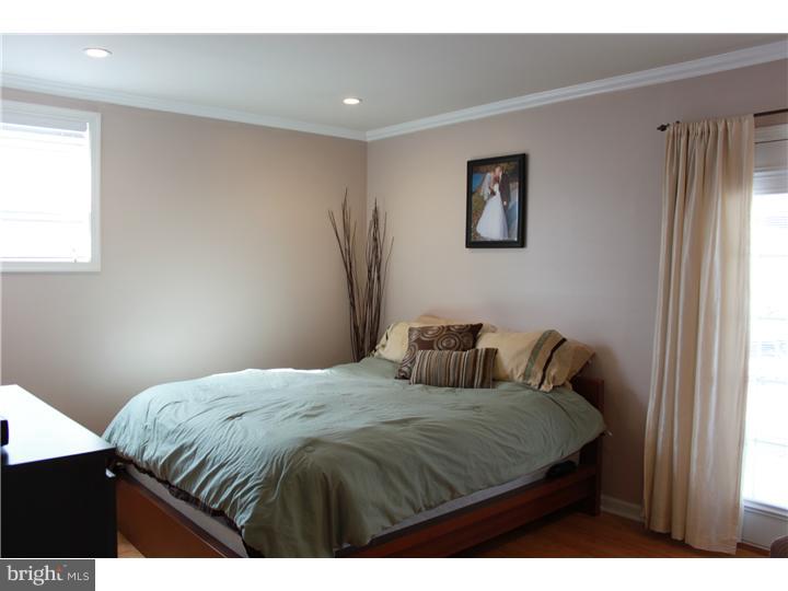 252 Somerset Road Deptford, NJ 08096 - Photo 14 of 19 Gallery Image 14