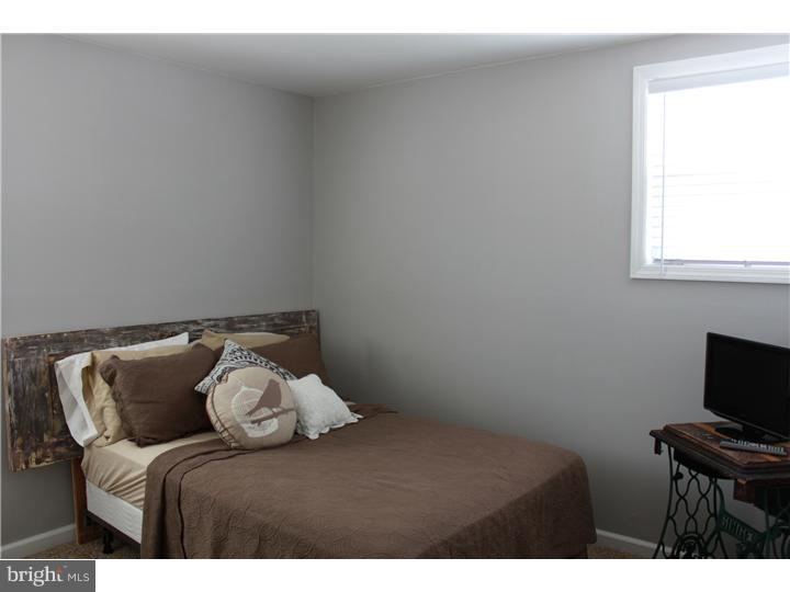 252 Somerset Road Deptford, NJ 08096 - Photo 15 of 19 Gallery Image 15