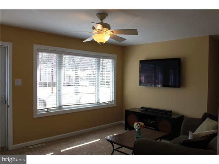 252 Somerset Road Deptford, NJ 08096 - Photo 5 of 19 Gallery Image 5
