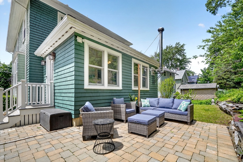 45 Maple Road Melrose, MA 02176 - Photo 32 of 38