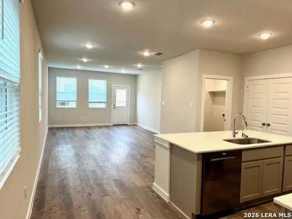 $1,750 | 9879 Chavaneaux Landing, San Antonio, TX 78221