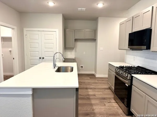 $1,750 | 9879 Chavaneaux Landing, San Antonio, TX 78221