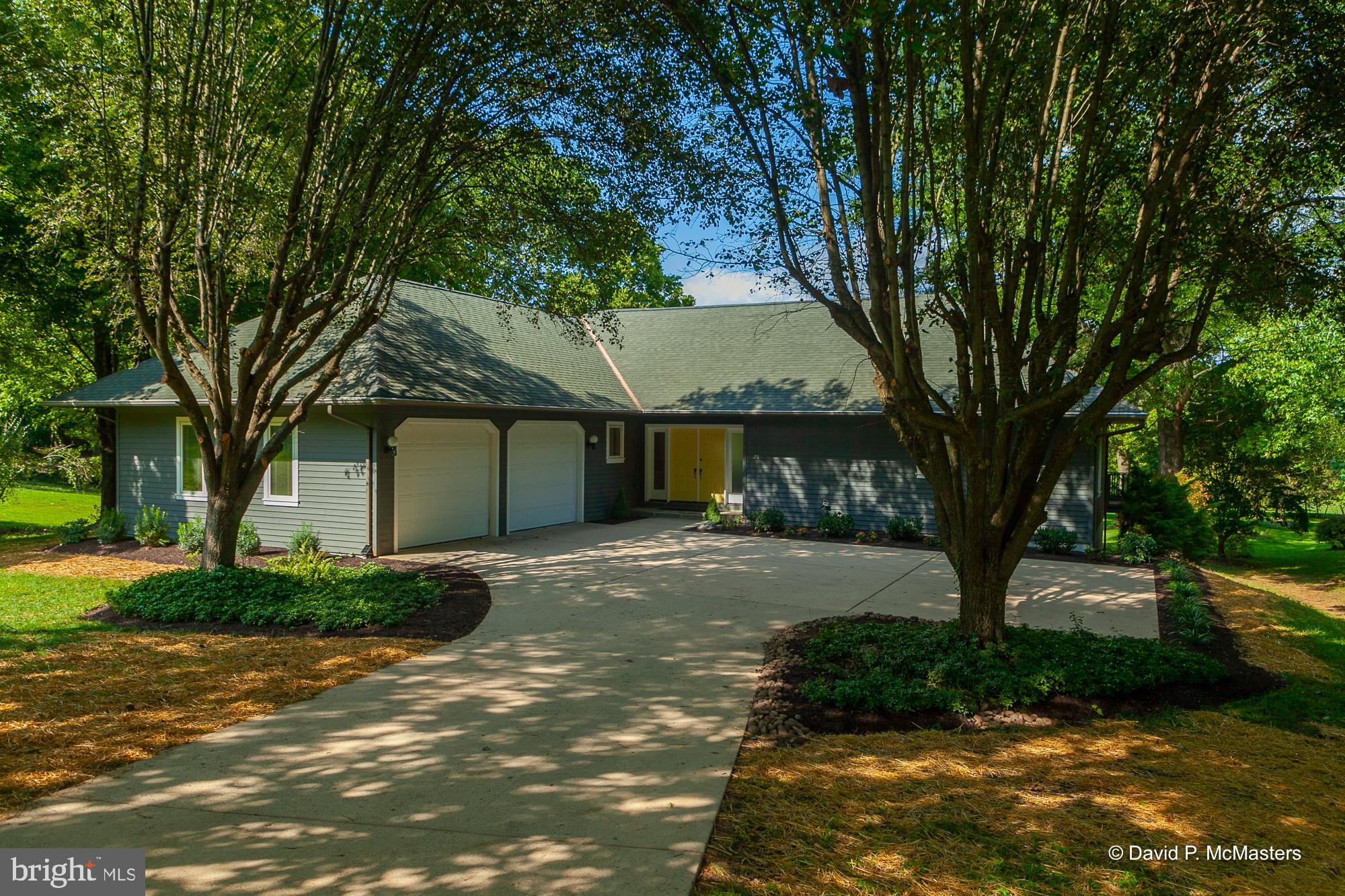 250 Meadow Ridge Drive Shepherdstown, WV 25443 - Photo 2 of 108