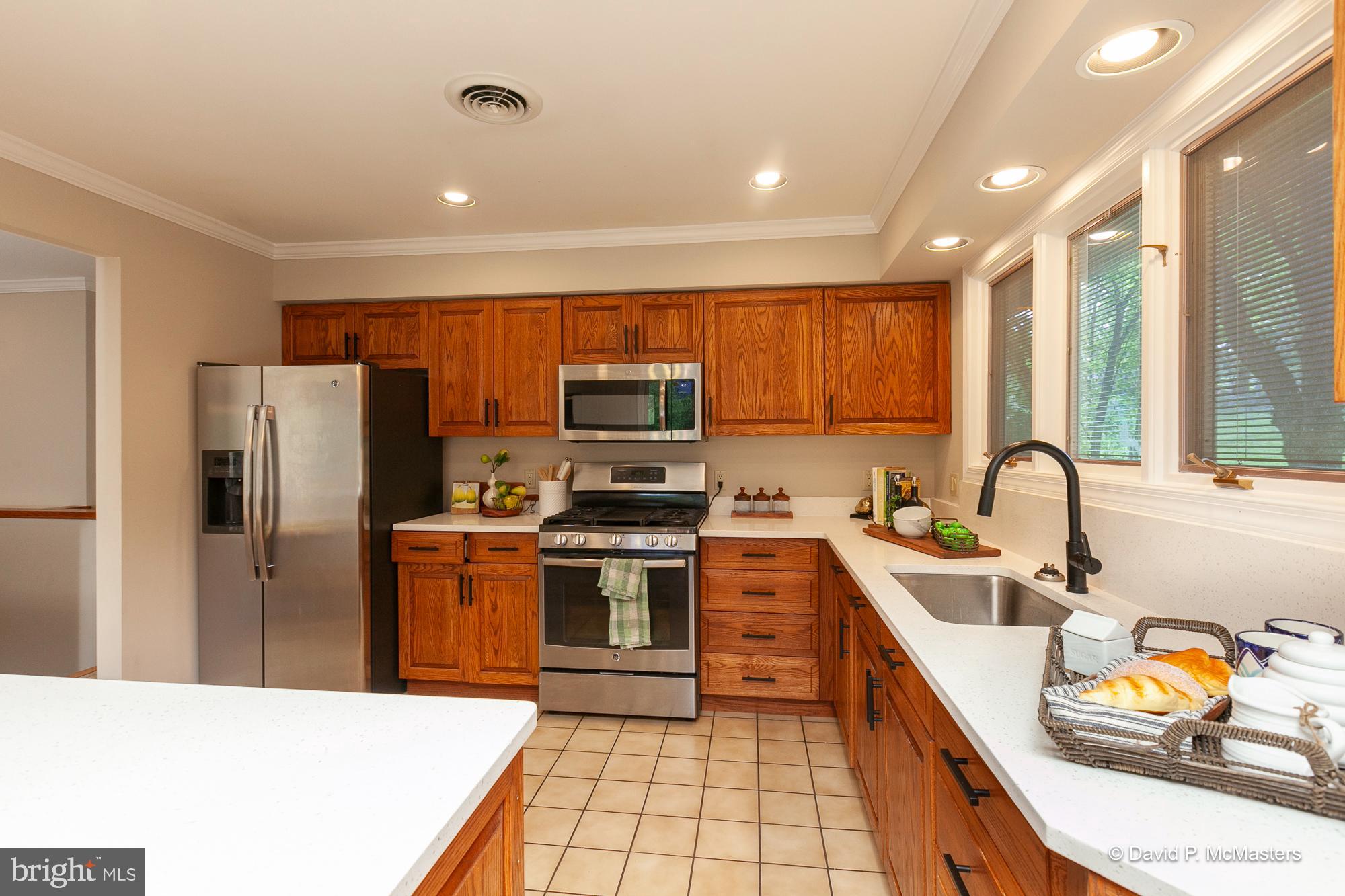 250 Meadow Ridge Drive Shepherdstown, WV 25443 - Photo 21 of 108