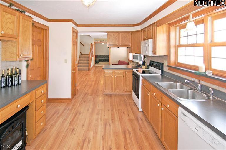 18333 Quarry Road Wellington, OH 44090 - Photo 7 of 25 Gallery Image 7