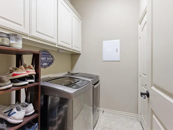 $675,000 | 2115 North Hill Drive, Irving, TX 75038