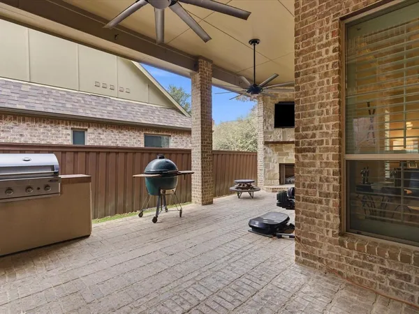 $675,000 | 2115 North Hill Drive, Irving, TX 75038