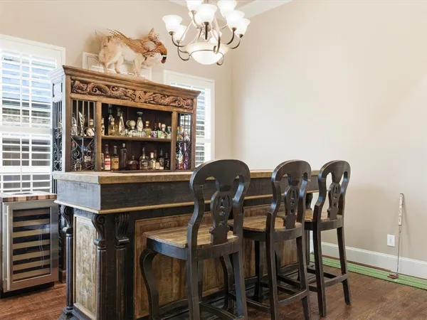 $675,000 | 2115 North Hill Drive, Irving, TX 75038