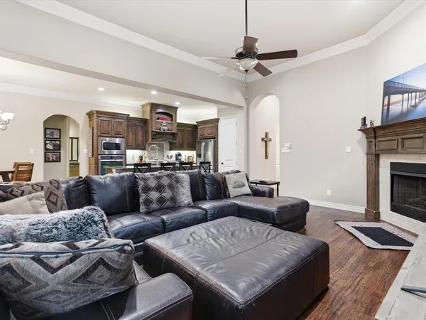 $675,000 | 2115 North Hill Drive, Irving, TX 75038
