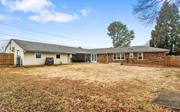 $359,900 | 4705 Duffer Lane, Pfafftown, NC 27040