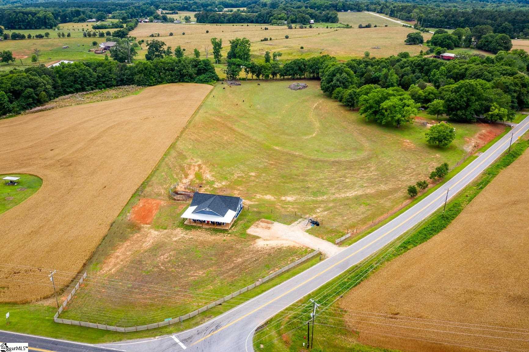 2838 Broadway Lake Road Anderson, SC 29621 - Photo 29 of 36